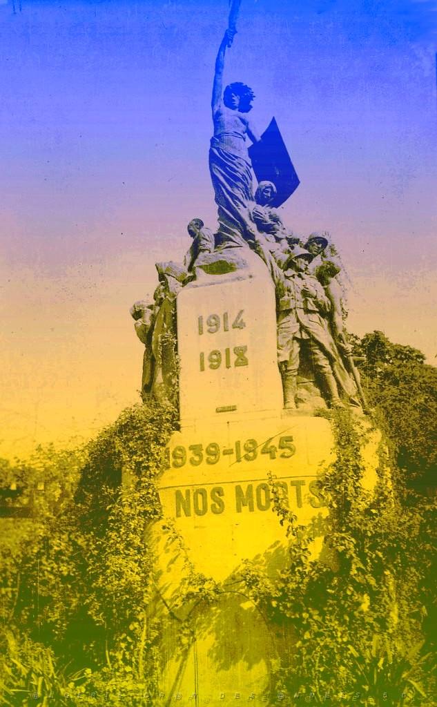 SAIDA 526  MONUMENT AUX MORTS.jpg